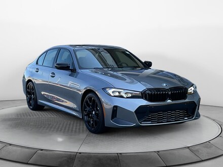 2025 BMW 330i Sedan