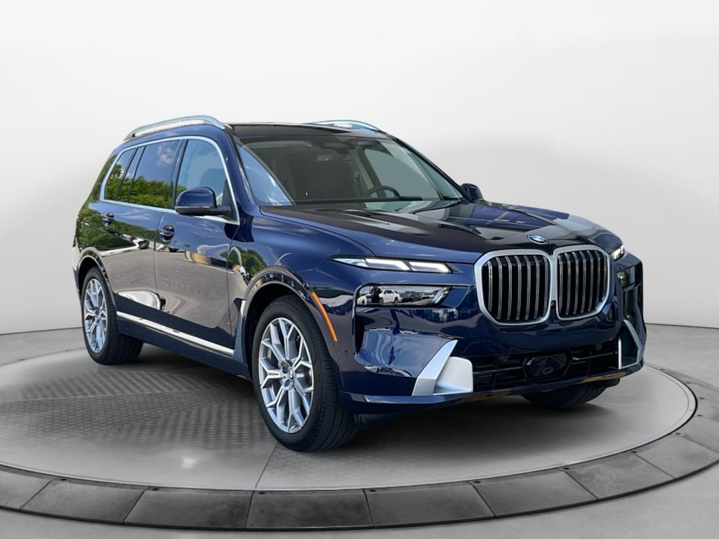 New 2026 BMW X7 xDrive40i SUV