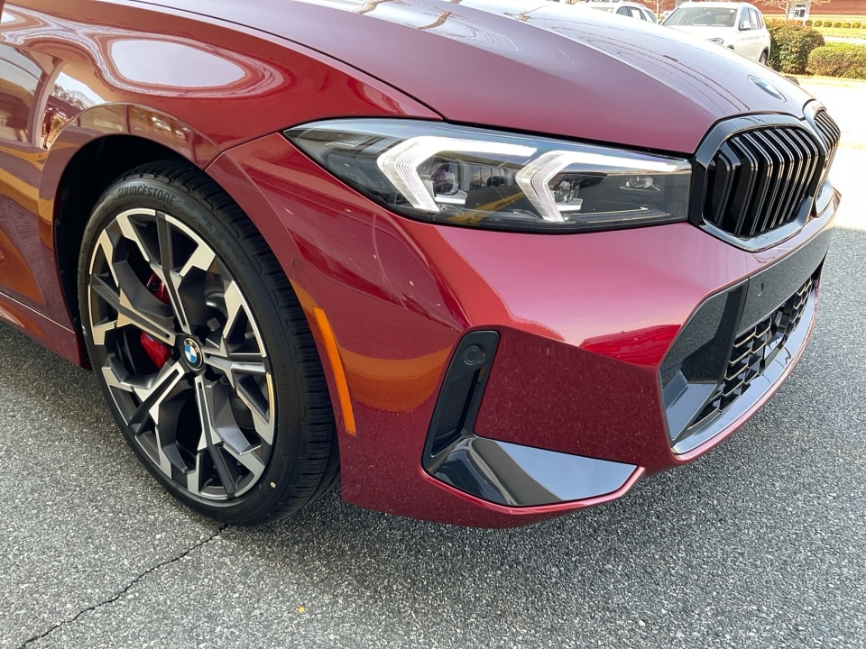 2026 BMW 3 Series 330i - Photo 24