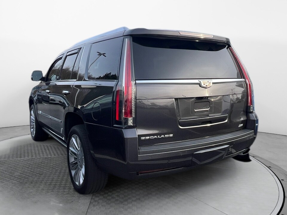 2018 Cadillac Escalade Platinum photo 4