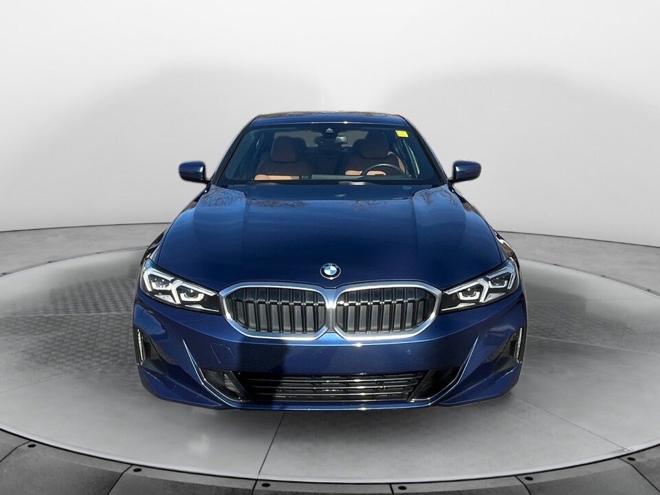 2023 Bmw 330i 3-Series photo 2