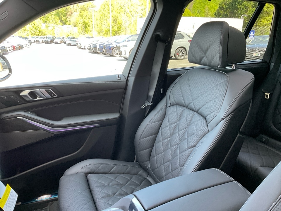 2026 BMW X5 M60i - Photo 28