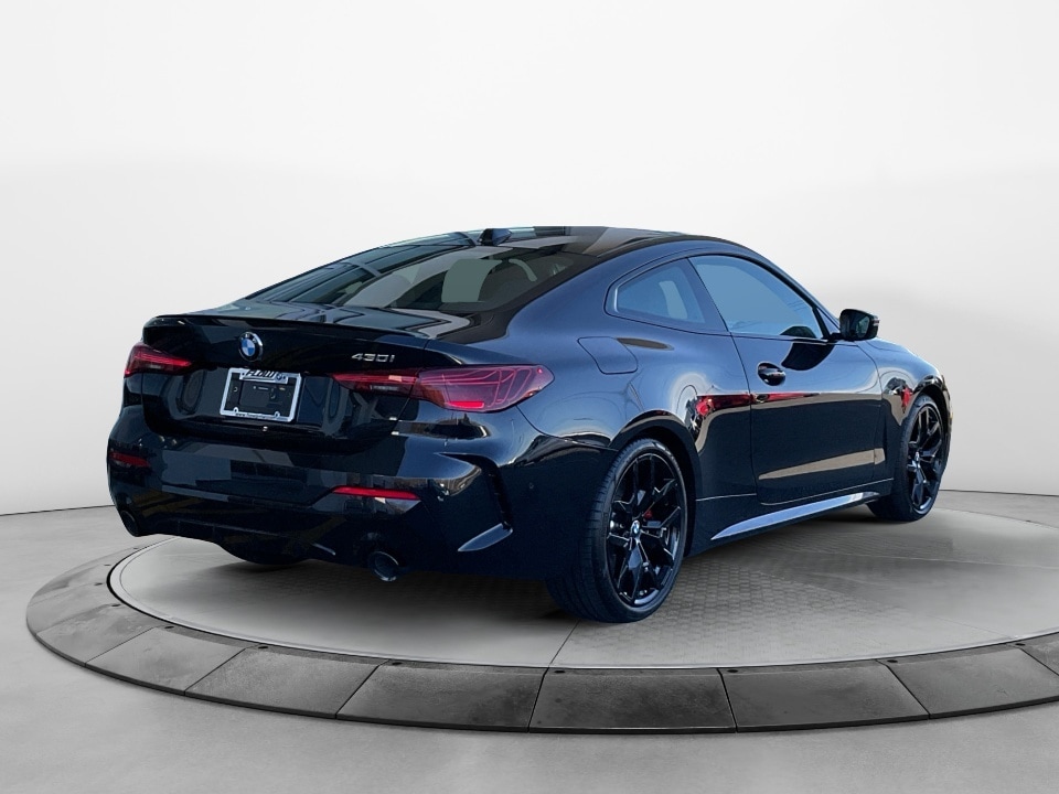 2026 BMW 4 Series 430i - Photo 6