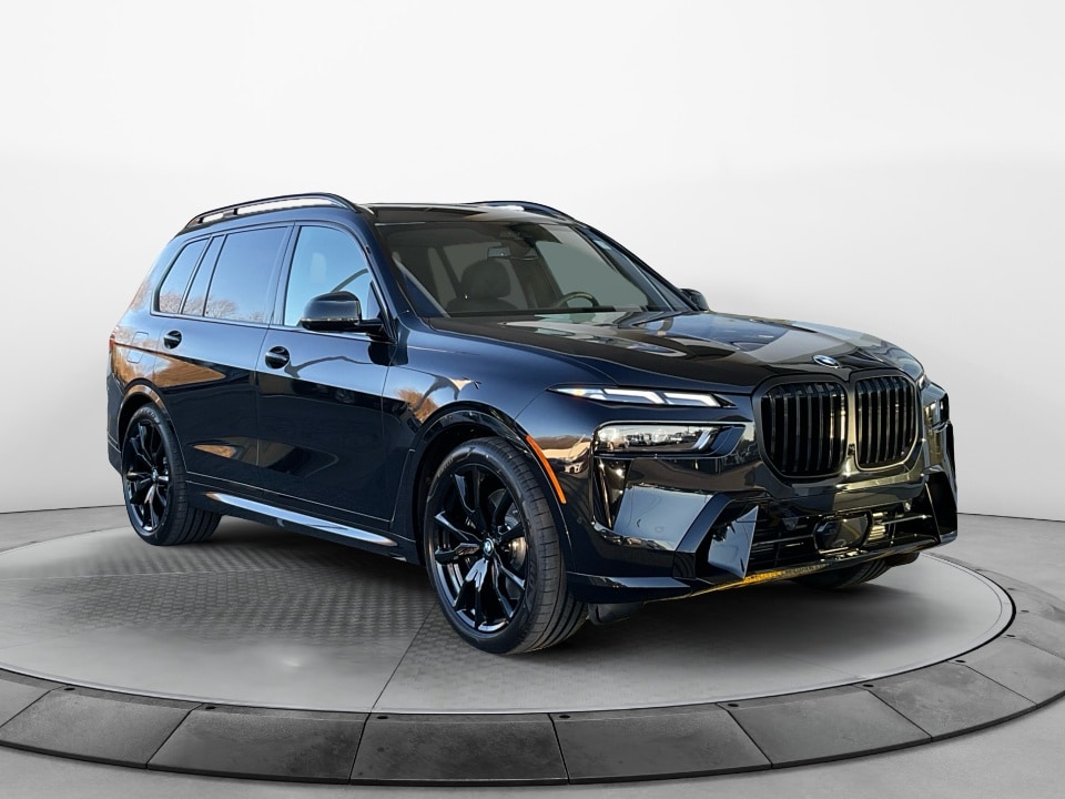 2026 BMW X7 40i's photo