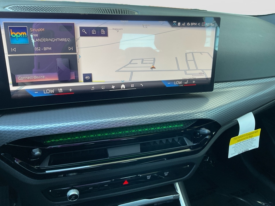2026 BMW 3 Series 330i - Photo 17