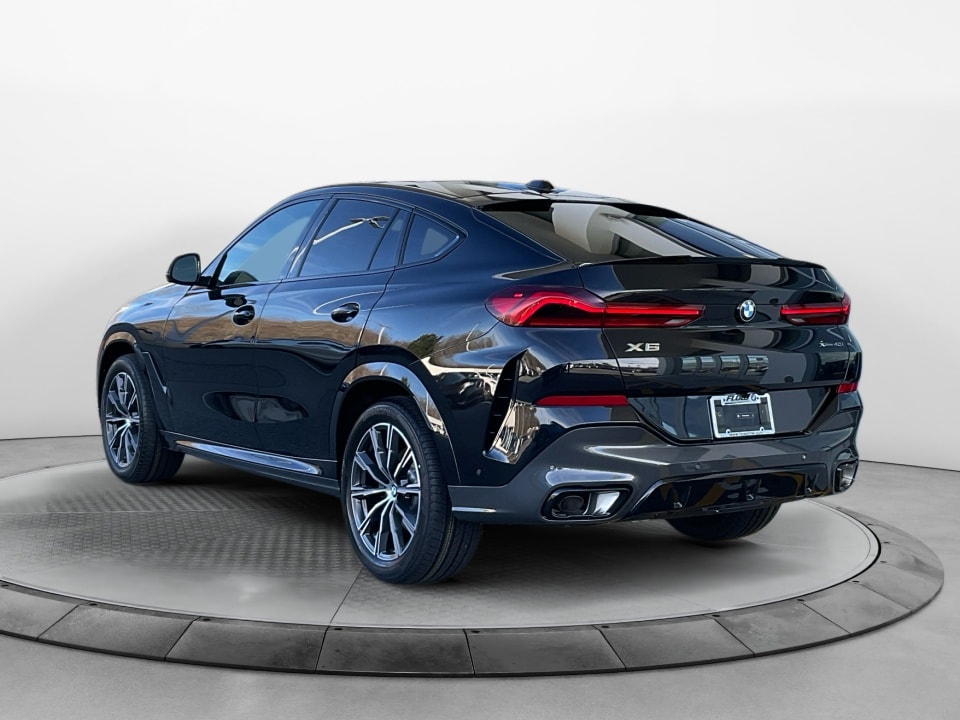 2026 BMW X6 40i