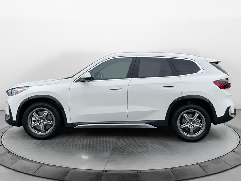 New 2027 BMW X1 xDrive28i SAV