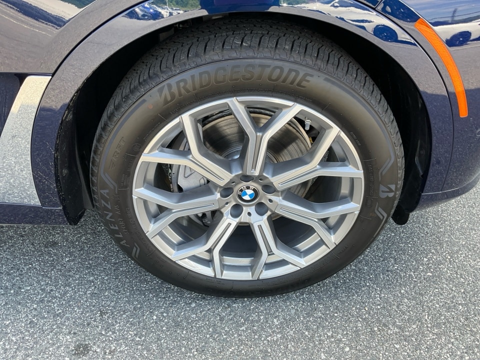 2026 BMW X7 40i - Photo 25