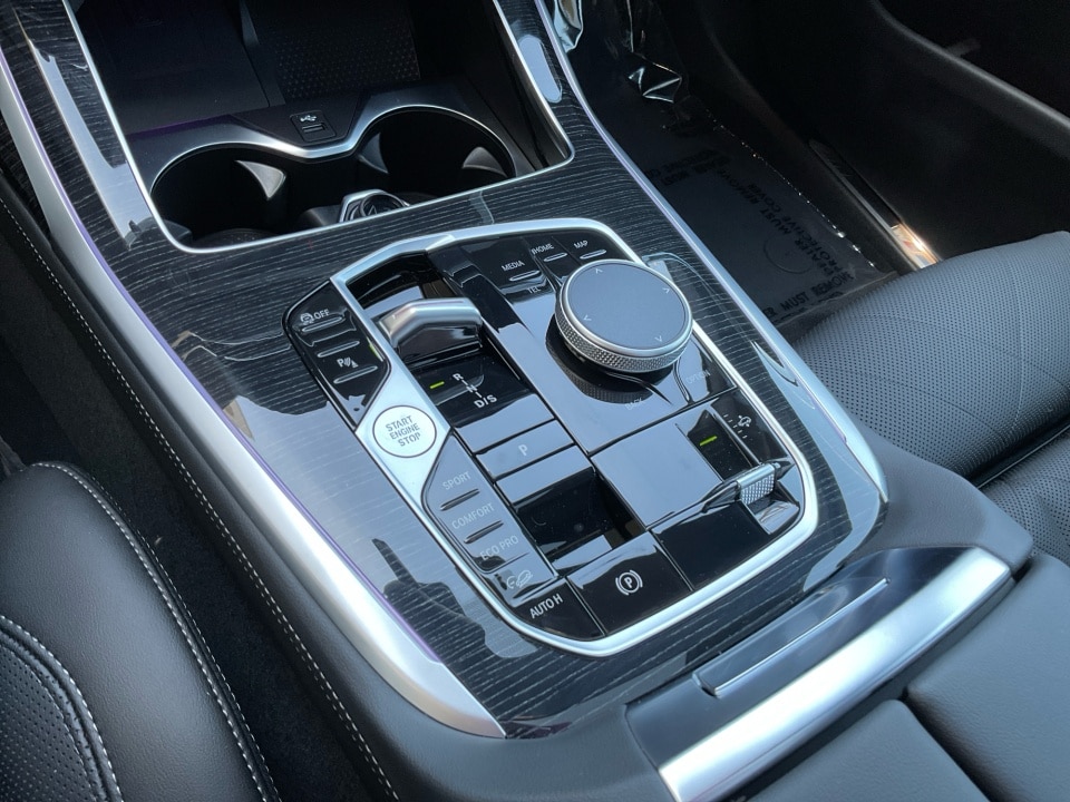 2026 BMW X7 40i - Photo 20