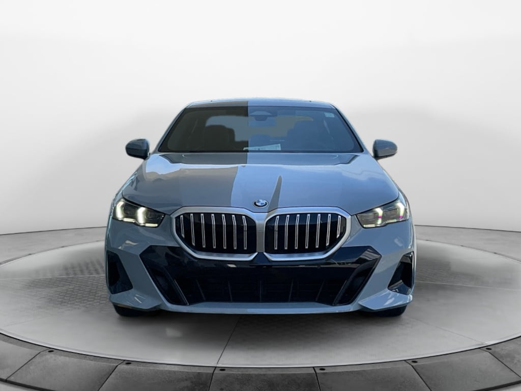 New 2027 BMW 530i xDrive Sedan