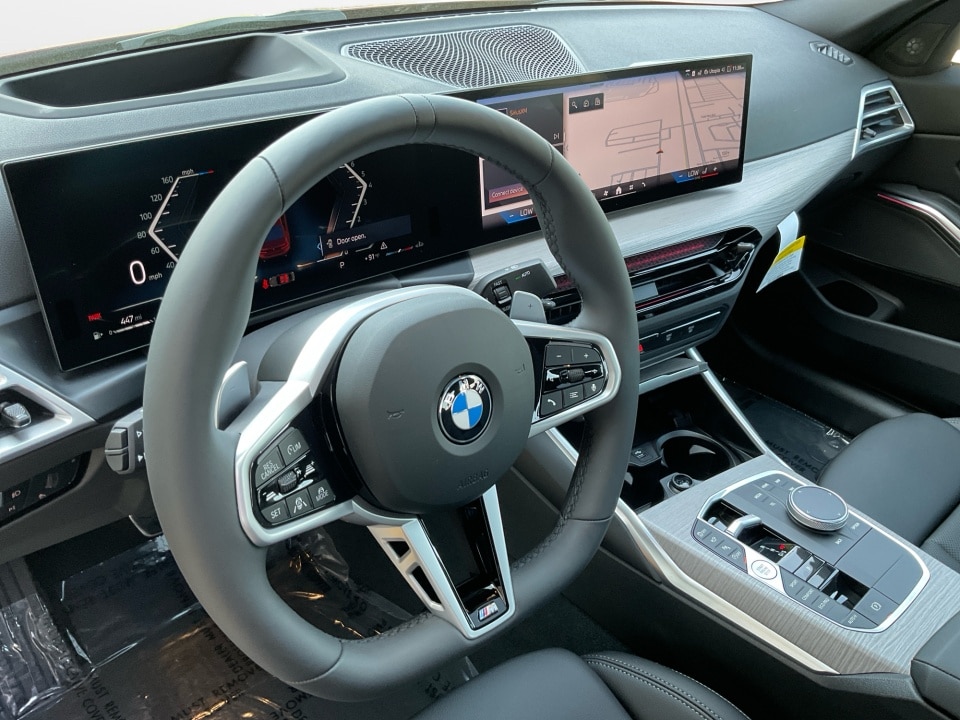 2026 BMW 3 Series 330i - Photo 10