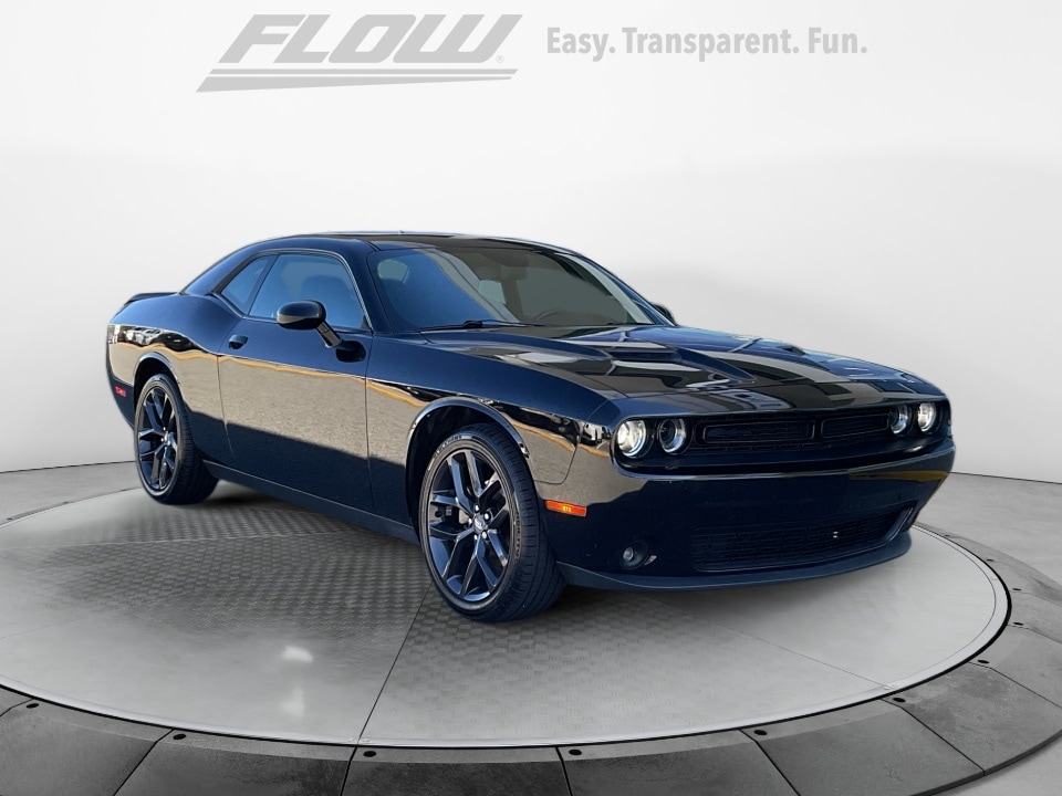 2021 Dodge Challenger SXT