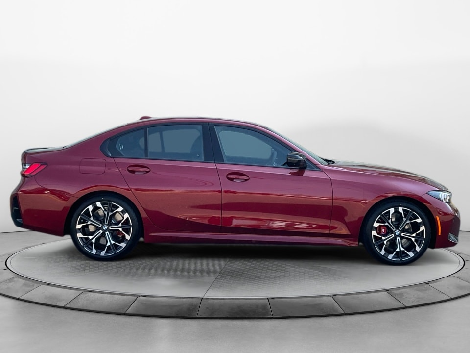 2026 BMW 3 Series 330i - Photo 8