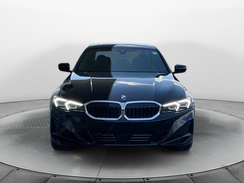 New 2026 BMW 330i Sedan