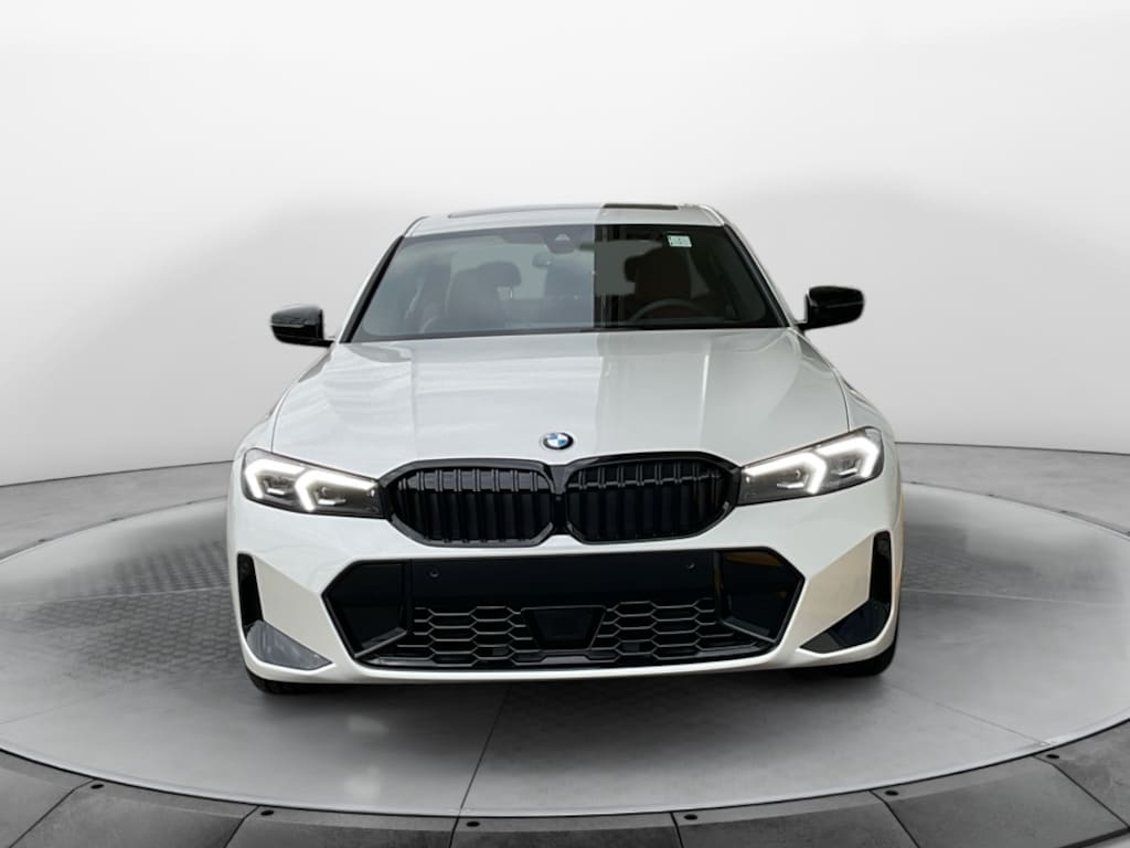 New 2026 BMW 330i Sedan