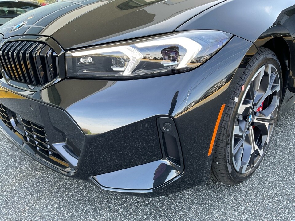 2026 BMW 3 Series 330i - Photo 26
