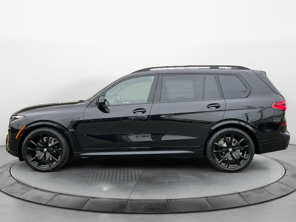 New 2026 BMW X7 xDrive40i SUV