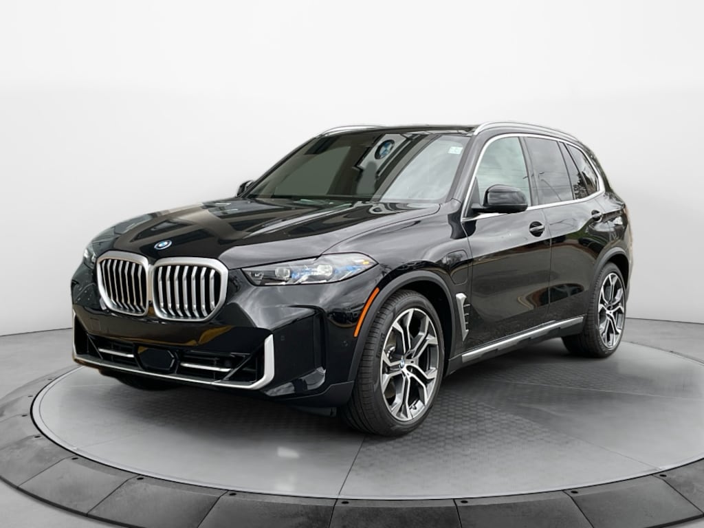 New 2026 BMW X5 PHEV xDrive50e SUV