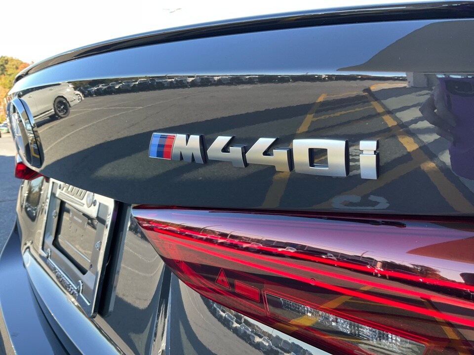 2026 BMW 4 Series M440i - Photo 14
