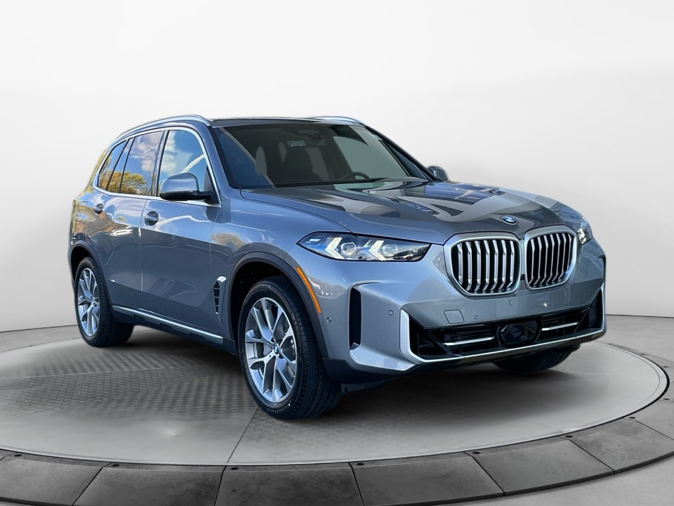 2026 BMW X5 40i's photo
