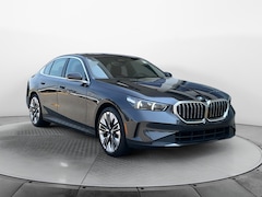 2027 BMW 530i xDrive Sedan