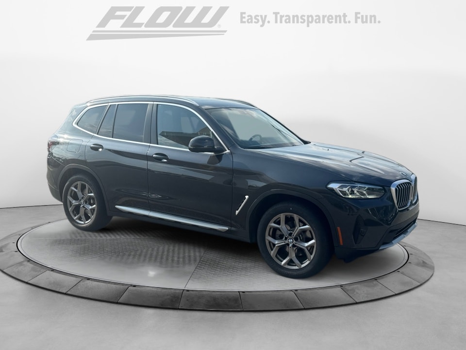 2022 BMW X3 xDrive30i's photo