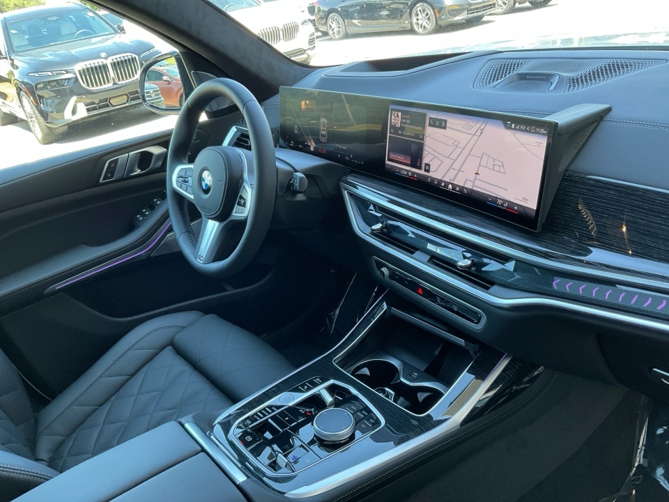 2026 BMW X7 40i - Photo 32