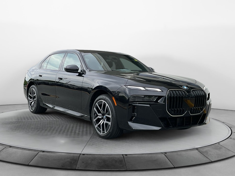 2024 BMW 7 Series 740i xDrive's photo