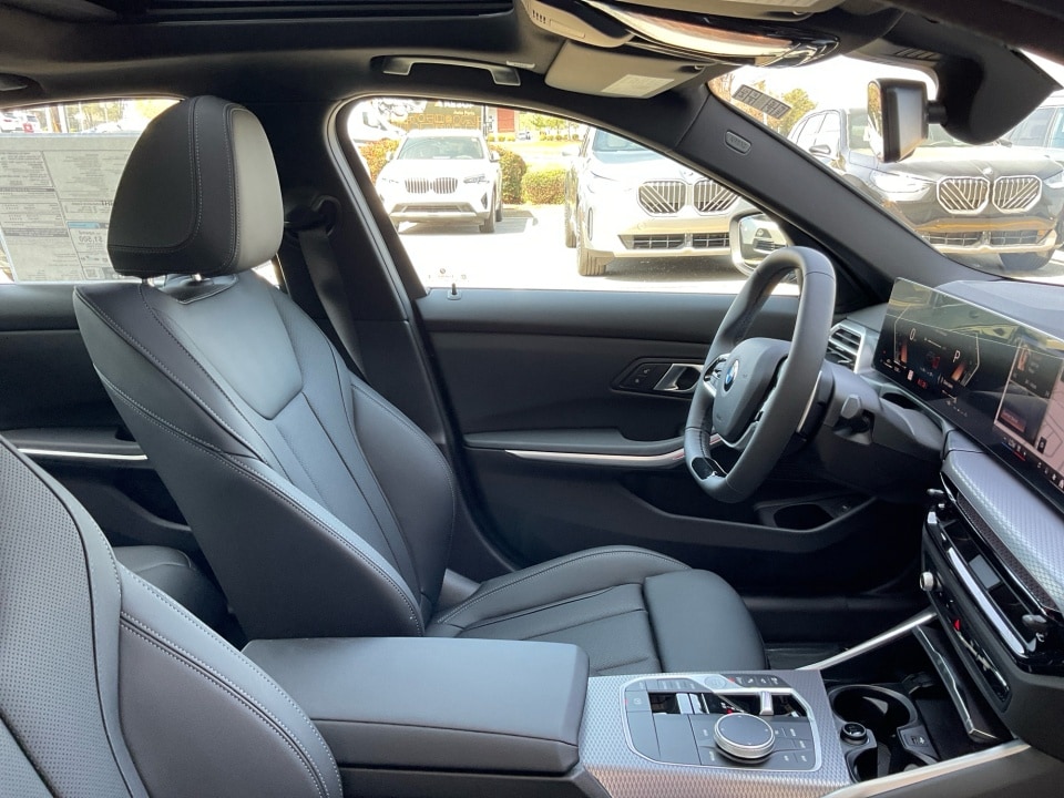 2026 BMW 3 Series 330i - Photo 30