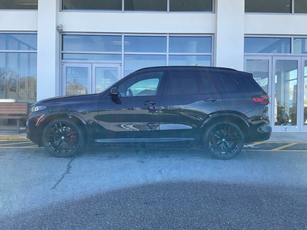 New 2026 BMW X5 xDrive40i SUV