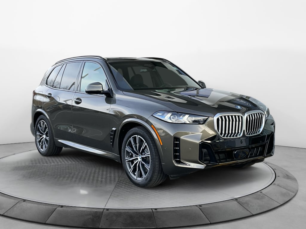 New 2026 BMW X5 PHEV xDrive50e SUV