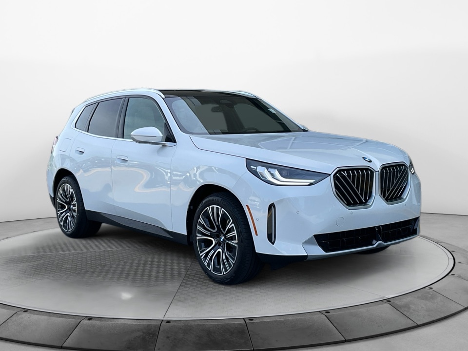 2026 BMW X3 30 XDRIVE's photo