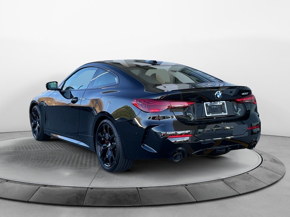 2026 BMW 4 Series 430i - Photo 4