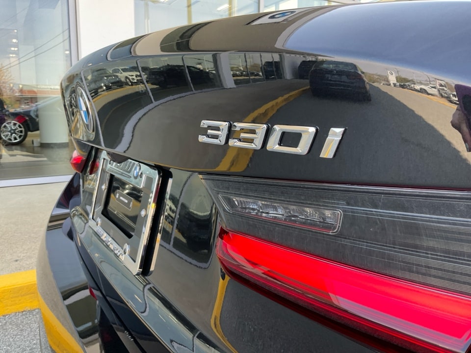 2026 BMW 3 Series 330i - Photo 14