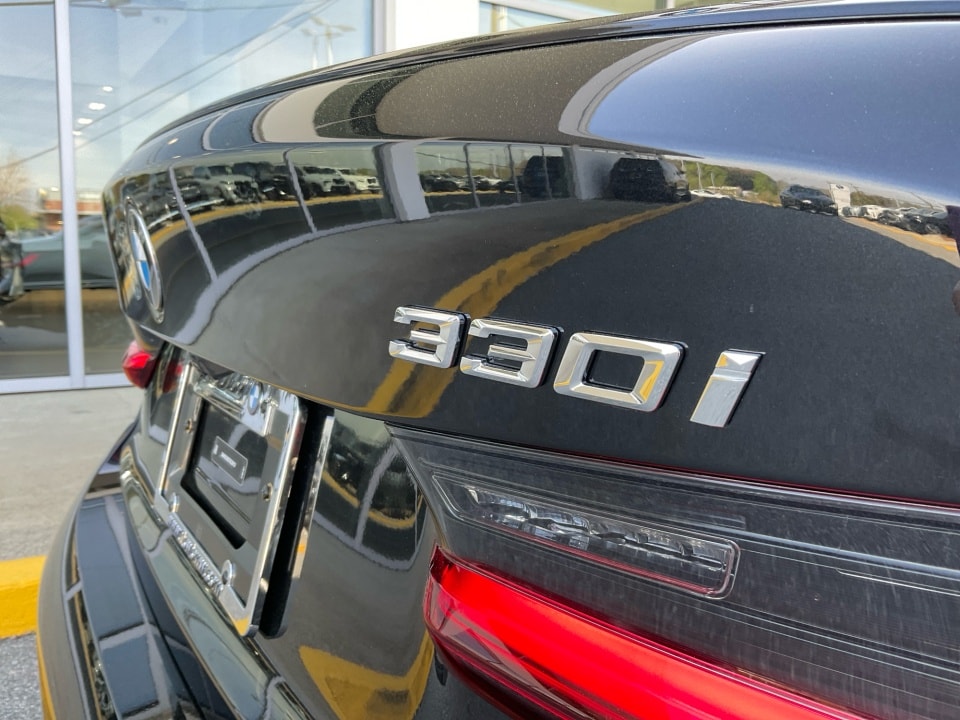 2026 BMW 3 Series 330i - Photo 14