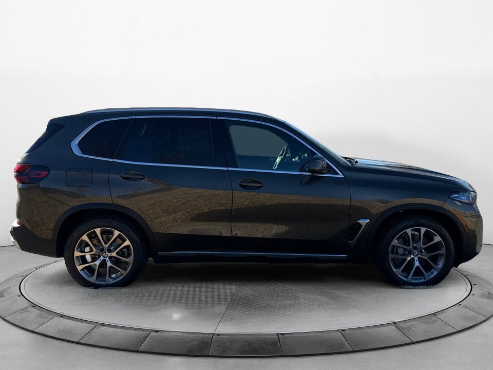 2026 BMW X5 40i - Photo 8