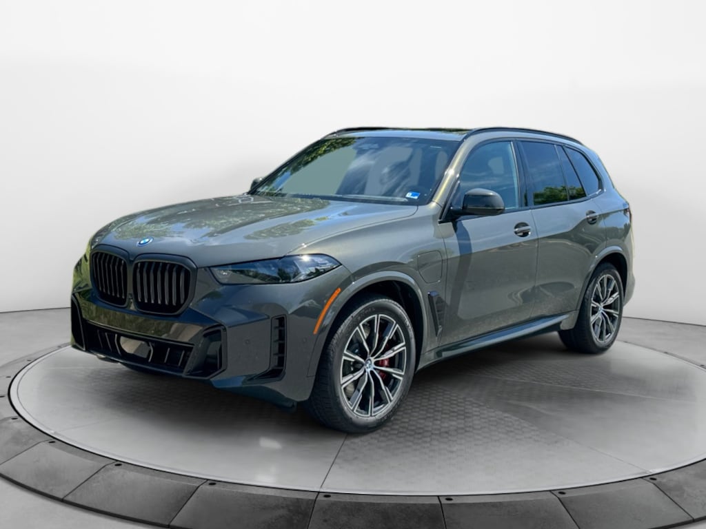 New 2026 BMW X5 PHEV xDrive50e SUV