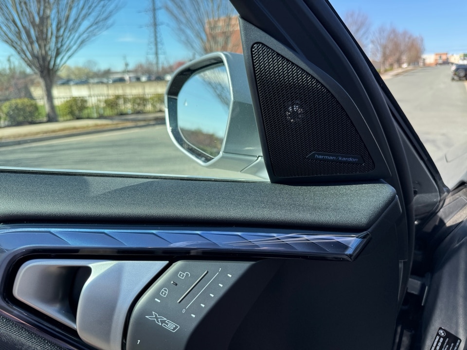 2026 BMW X3 30 - Photo 34