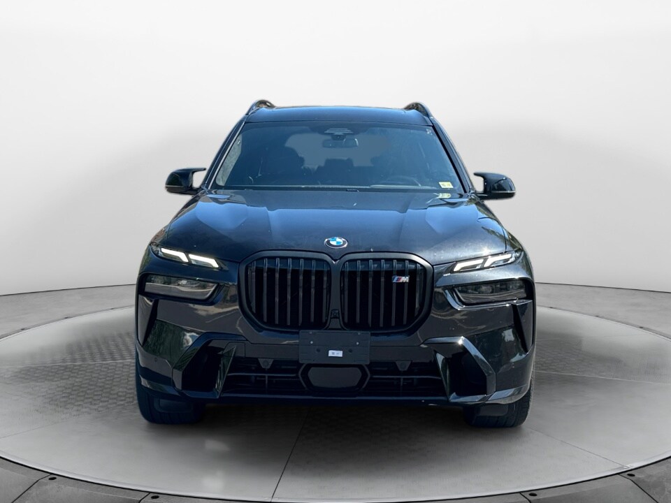 2023 Bmw X7 M60i photo 2