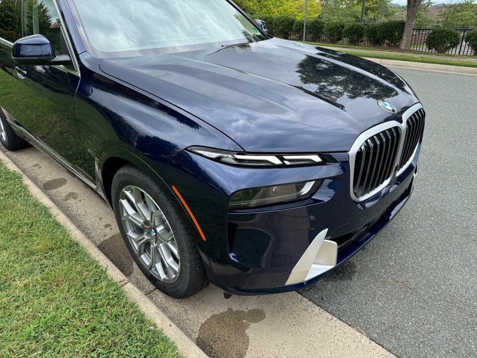 2026 BMW X7 40i - Photo 24