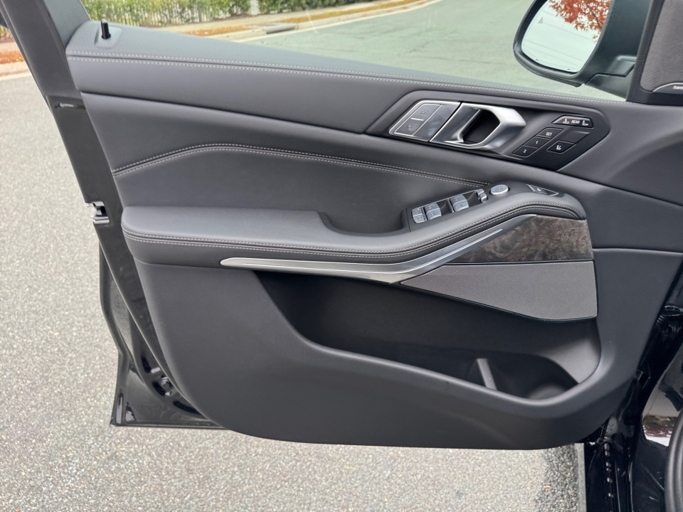 2026 BMW X7 40i - Photo 32