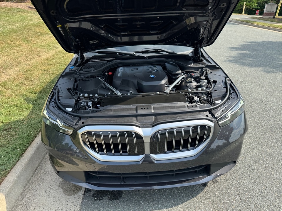 2027 BMW 5 Series 530i - Photo 16