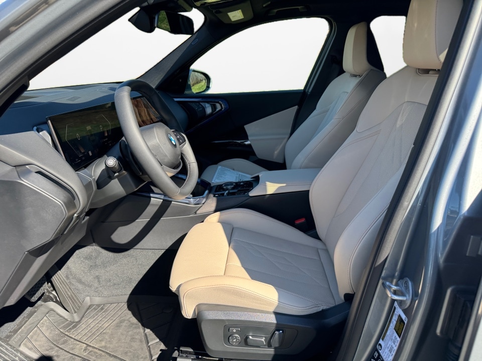2026 BMW X3 30 - Photo 9