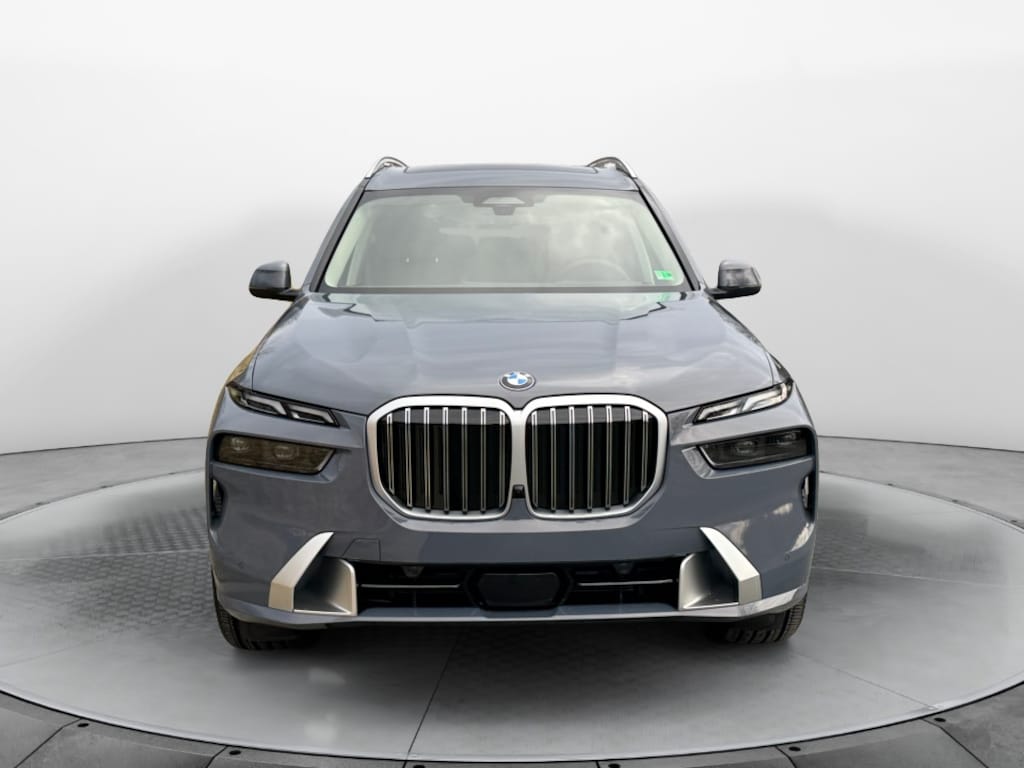 New 2026 BMW X7 xDrive40i SUV