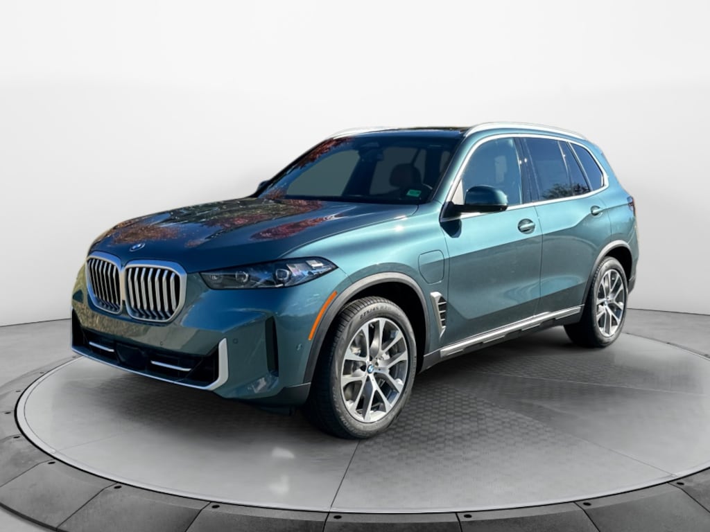 New 2026 BMW X5 PHEV xDrive50e SUV