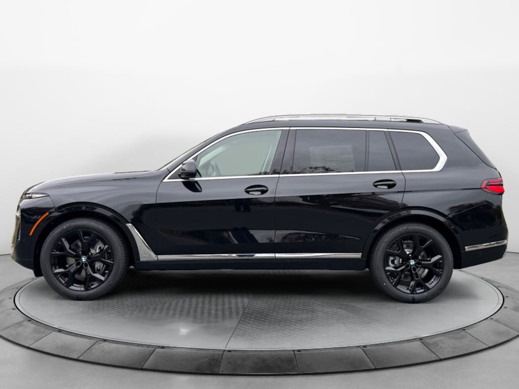 New 2026 BMW X7 xDrive40i SUV