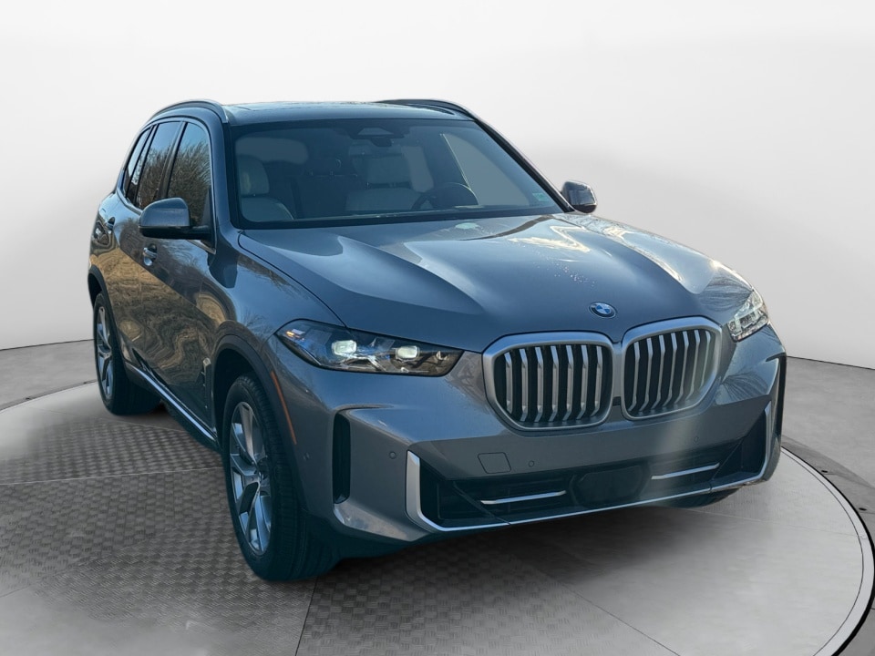 2026 BMW X5 40i's photo