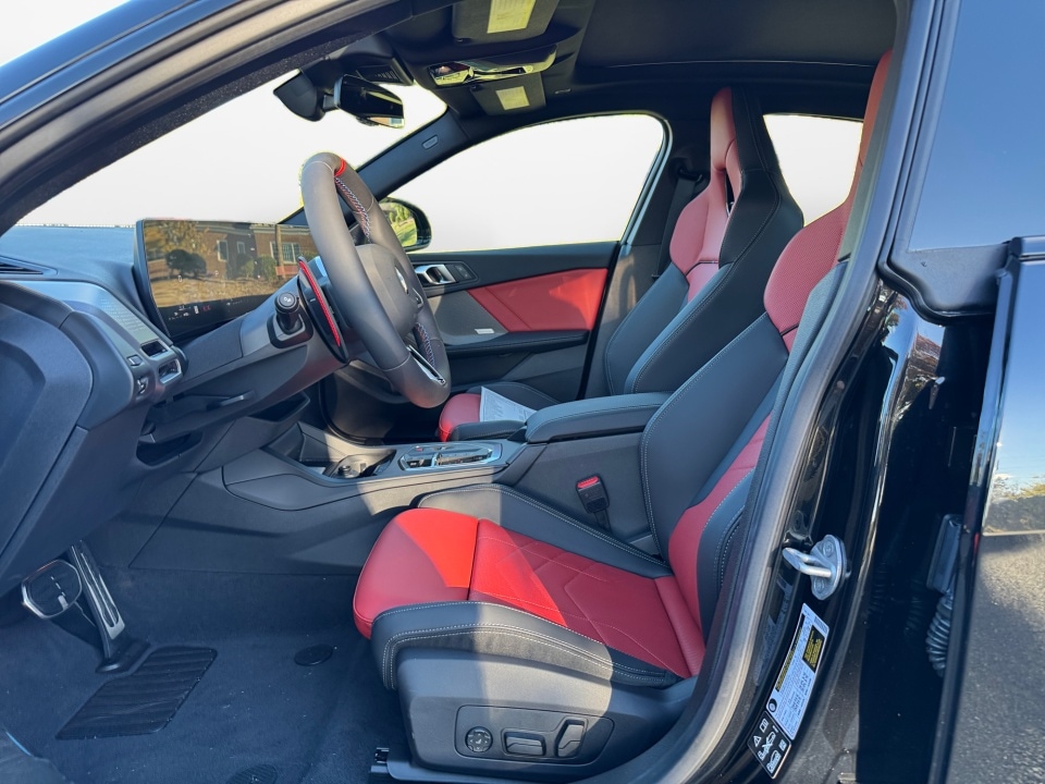 2026 BMW 2 Series M235 - Photo 9