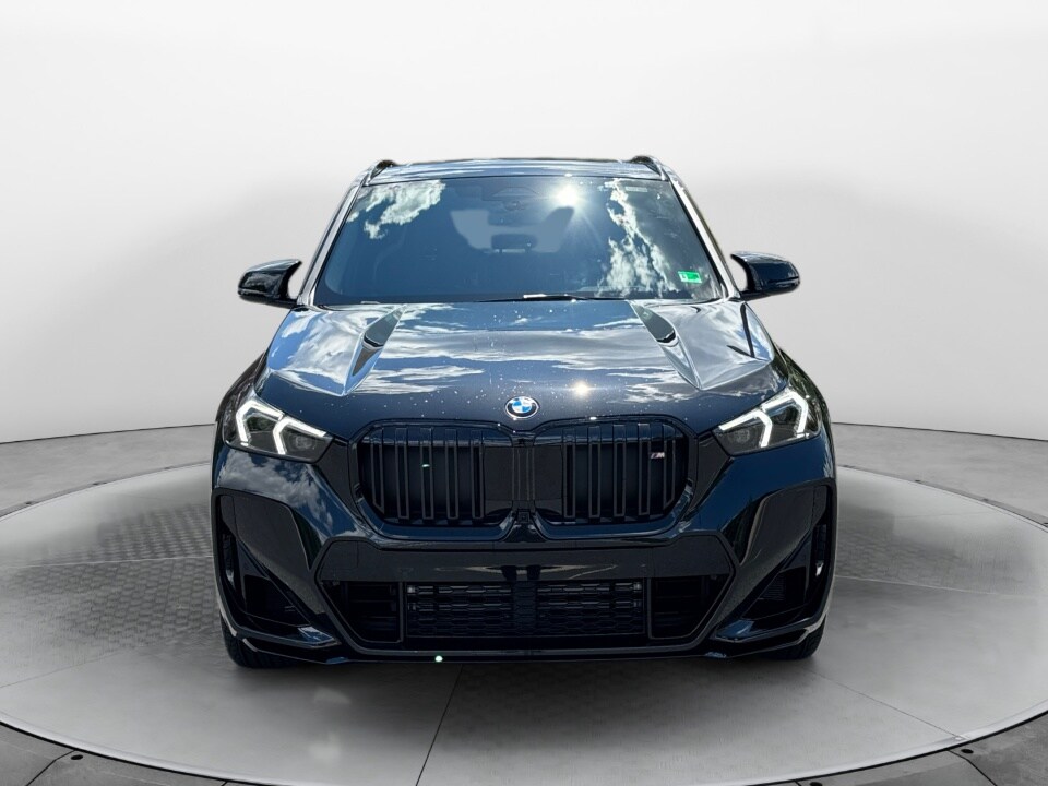 2026 Bmw X1 M35i photo 2