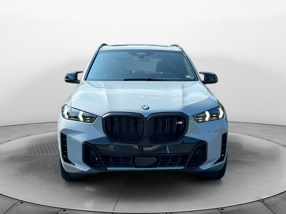 2025 Bmw X5 M60i photo 2